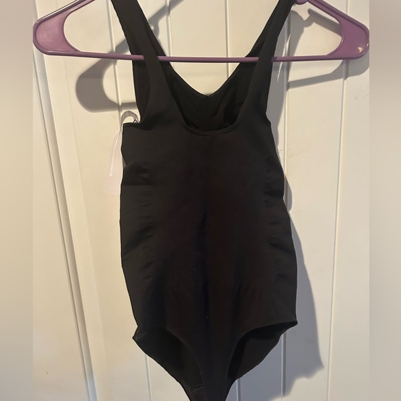 YITTY Nearly Naked Shapewear Thong Bodysuit from Fabletics. - Picture 5 of 10
